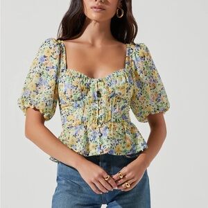 Revolve Top ASTR Floral Clairemont